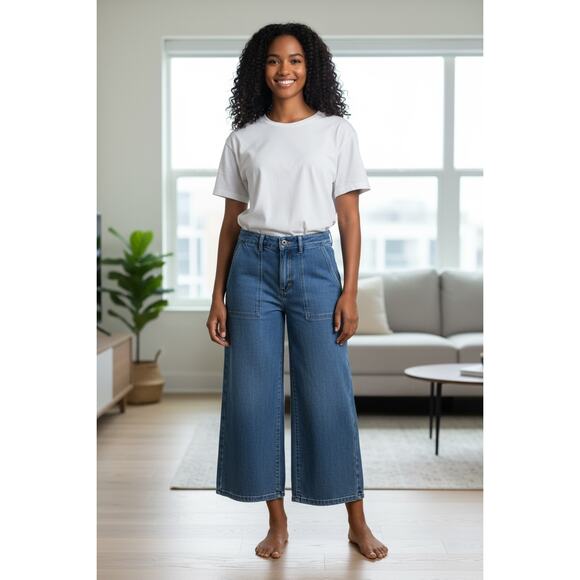 GAP Denim Women's High Rise Wide Leg Crop Mid-Wash Jeans Size 12/31R - Picture 1 of 5